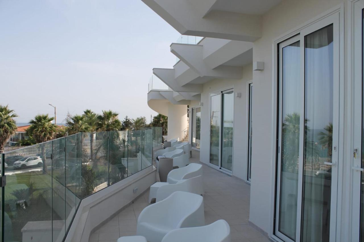 Jonium Hotel - Amazing Sea View And Swimming Pool Pulsano Εξωτερικό φωτογραφία