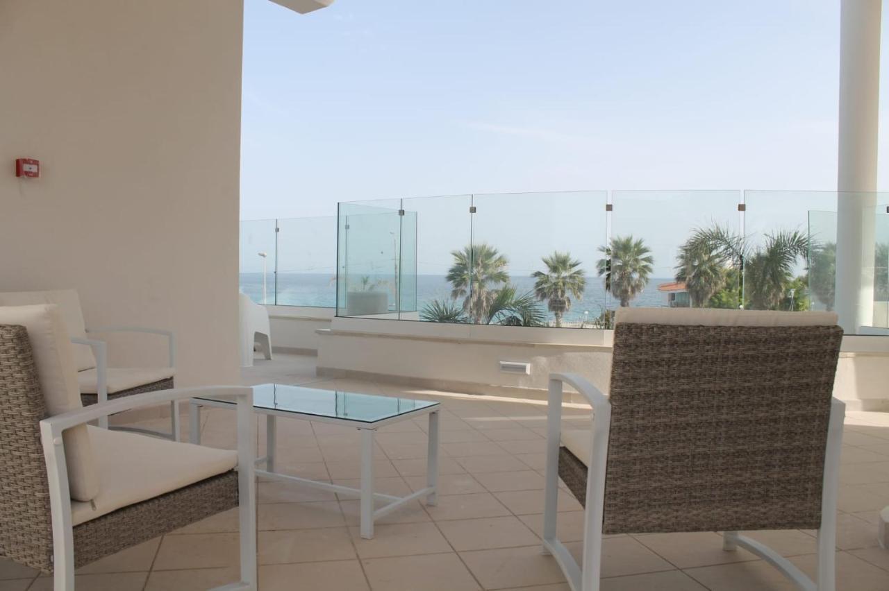 Jonium Hotel - Amazing Sea View And Swimming Pool Pulsano Εξωτερικό φωτογραφία