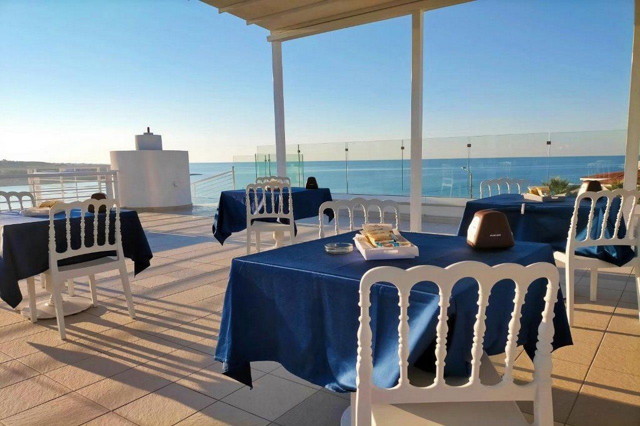 Jonium Hotel - Amazing Sea View And Swimming Pool Pulsano Εξωτερικό φωτογραφία