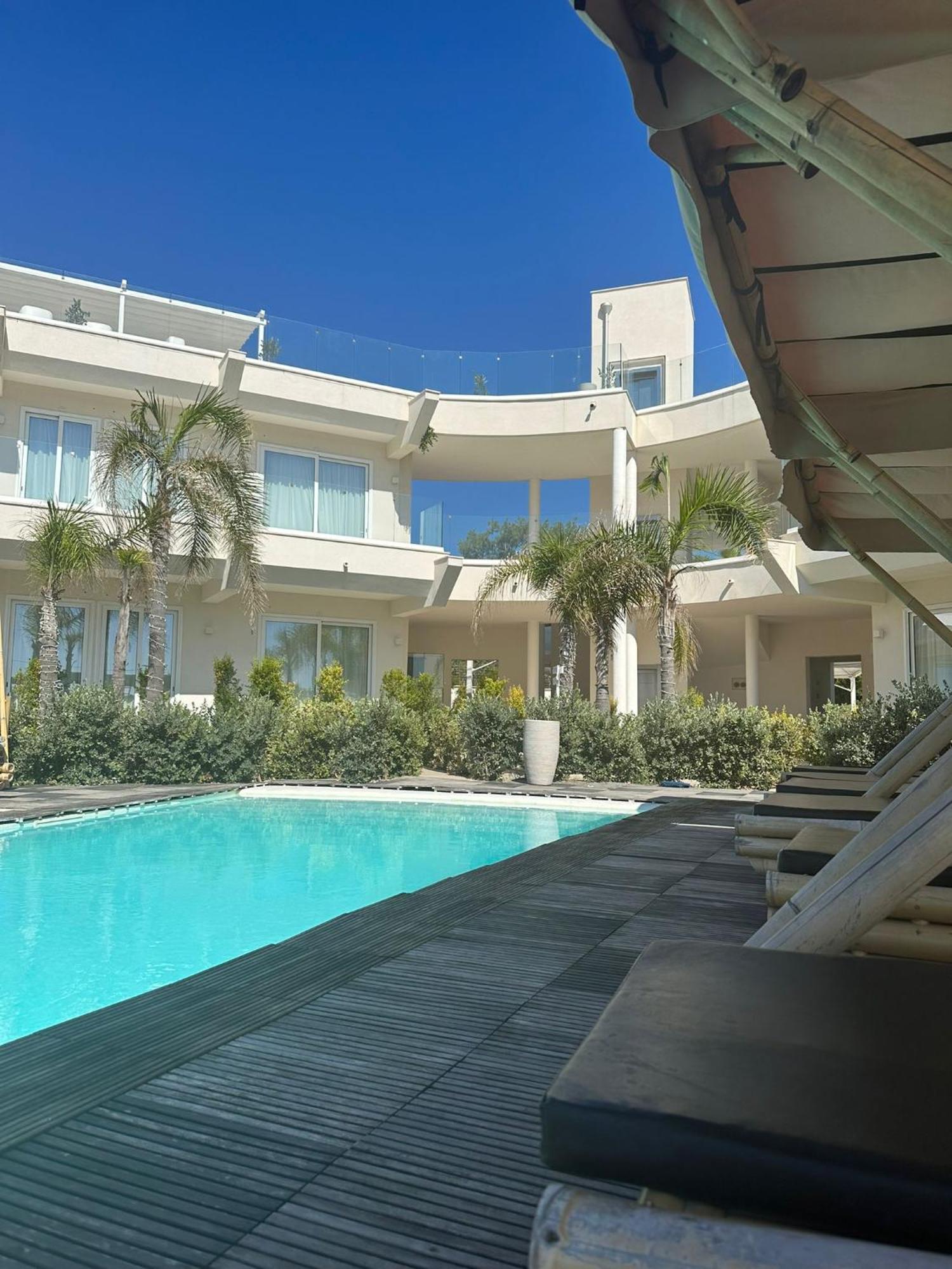 Jonium Hotel - Amazing Sea View And Swimming Pool Pulsano Εξωτερικό φωτογραφία