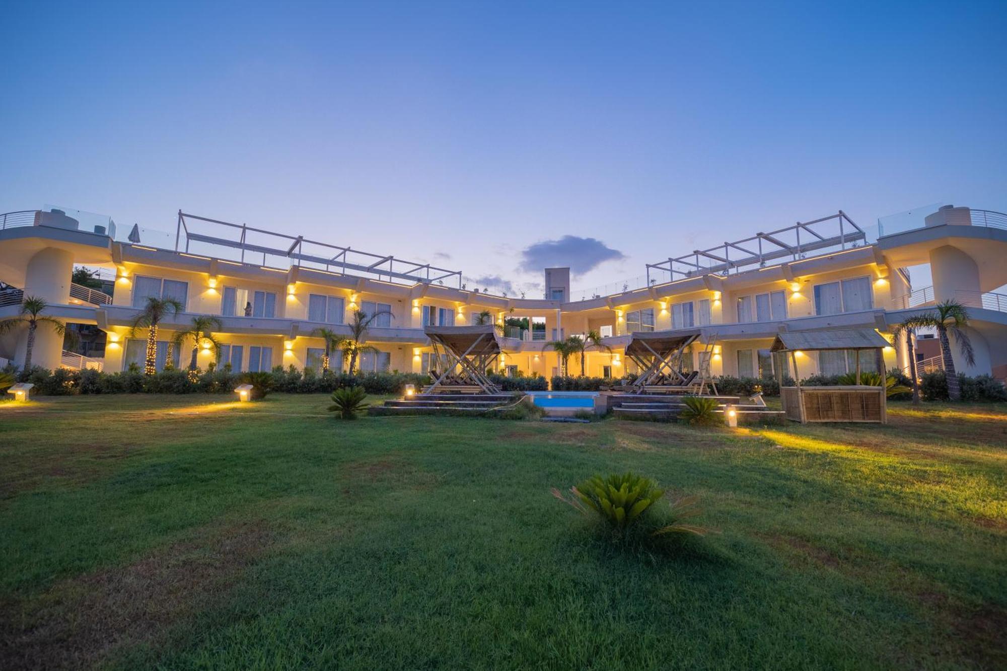Jonium Hotel - Amazing Sea View And Swimming Pool Pulsano Εξωτερικό φωτογραφία