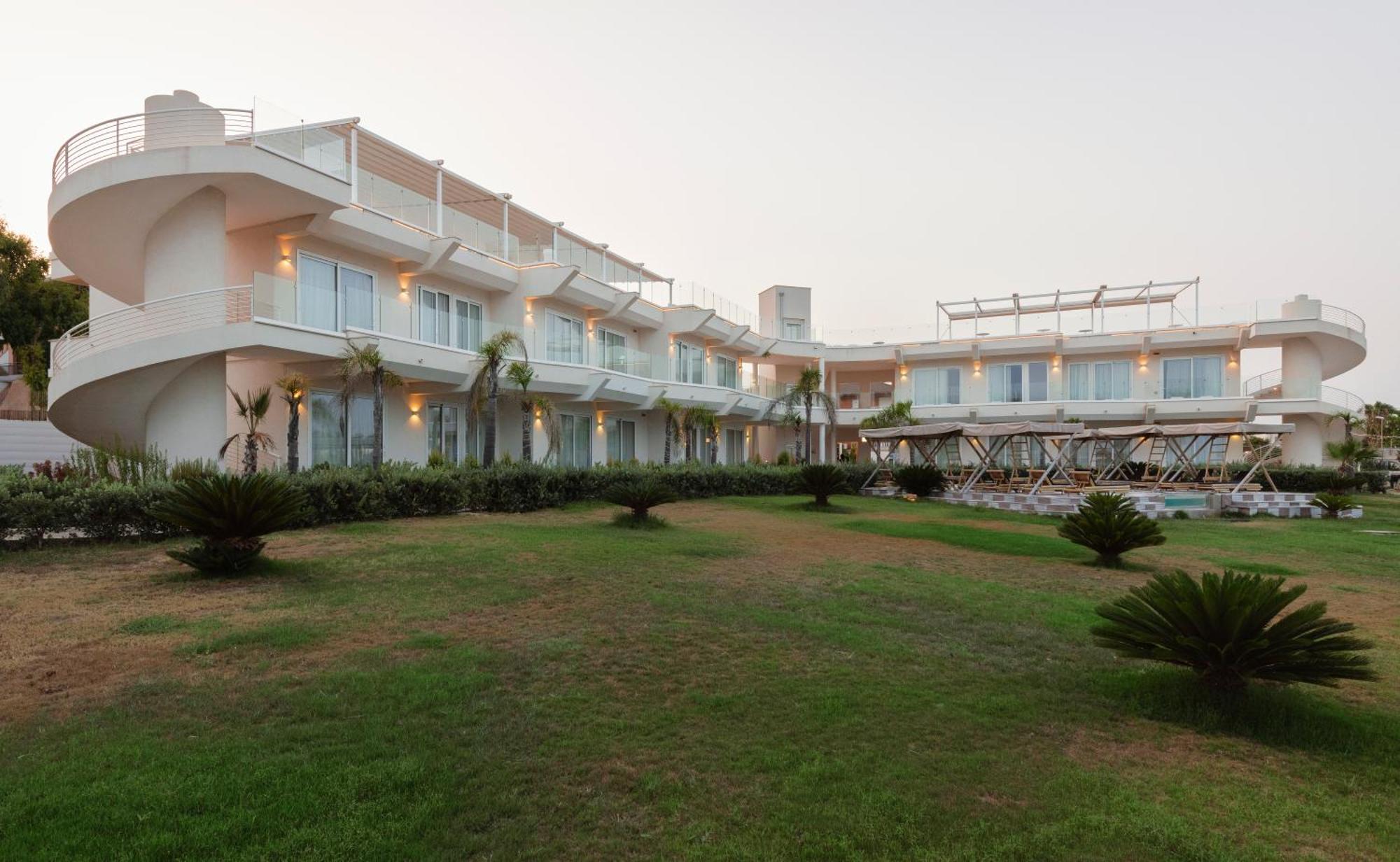 Jonium Hotel - Amazing Sea View And Swimming Pool Pulsano Εξωτερικό φωτογραφία
